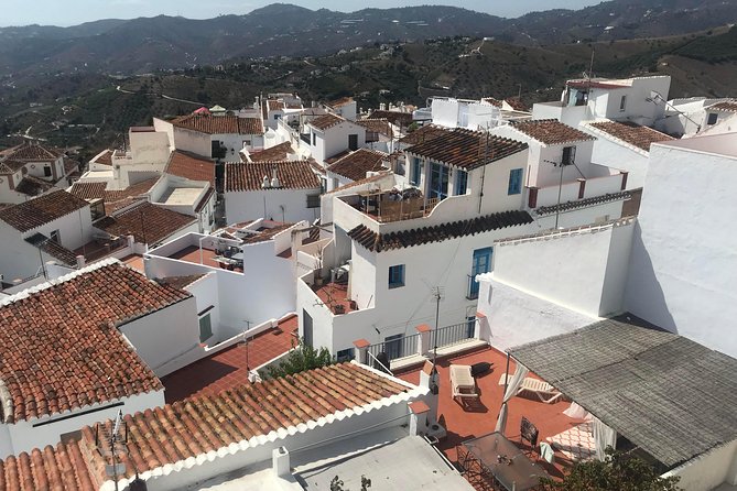 Nerja & Frigiliana Private Day Trip from Malaga or Marbella - Nerja town on the sea: viewpoints, old-fisher energy, and an easy finale