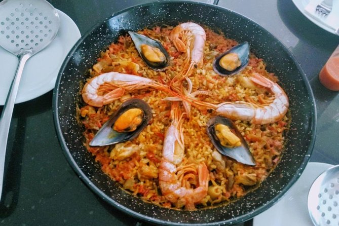 Paella Cooking Class in Malaga - Making Paella the Practical Way: Sofrito and Timing
