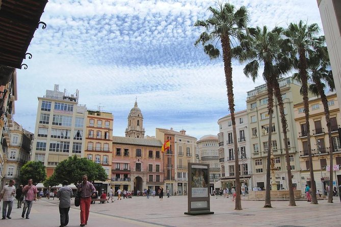 Picasso roots Private Walking Tour in Central Malaga - Following the Father: Where He Taught and Where Picasso Visited