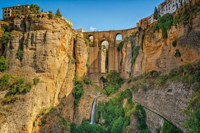 Private Day Trip to Ronda from Malaga with Driver-Guide - Ronda in One Day: how the timing really works