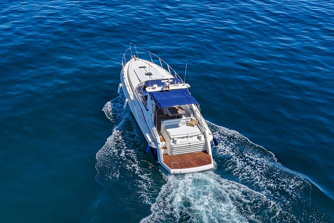 Private Luxury Yacht Charter from PUERTO BANÚS, Marbella - Private Yacht Charter from Puerto Banús: Why This Format Fits Perfectly
