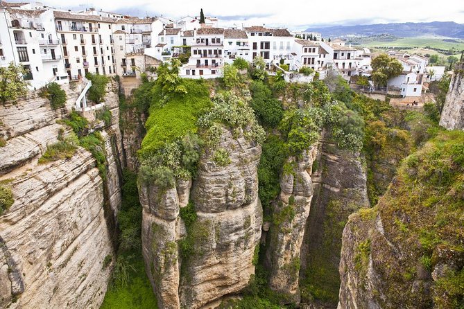 Private Tour in Ronda including the Bullring and Main Church - Key highlights to know before you go