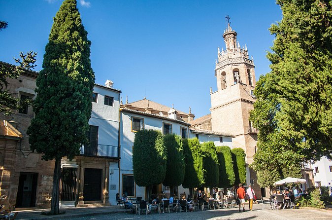 Ronda guided tour in a small group - Stop 2: Mirador de Ronda for a Natural-Edge First Look