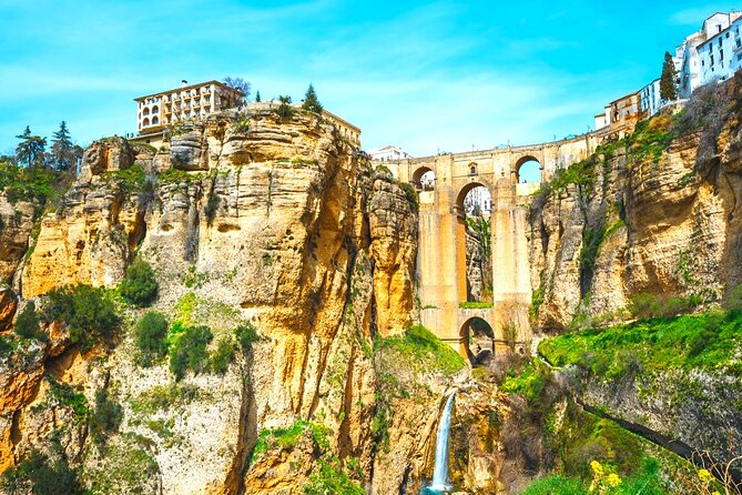Ronda guided tour in a small group - Stop 4: Mirador de Aldehuela for City History From a Different Angle