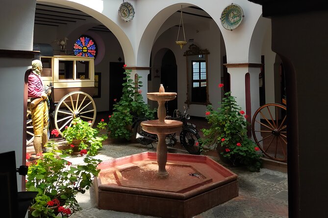 Ronda Historic Town: Self-guided tour created by Official Guide - Bandoleros and romantic travelers: the town’s legend layer