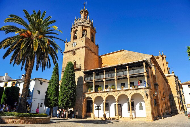 Ronda Old Town Walking Tour with Audioguide on Your Smartphone - Puente Nuevo: the stop that makes Ronda feel like engineering meets poetry