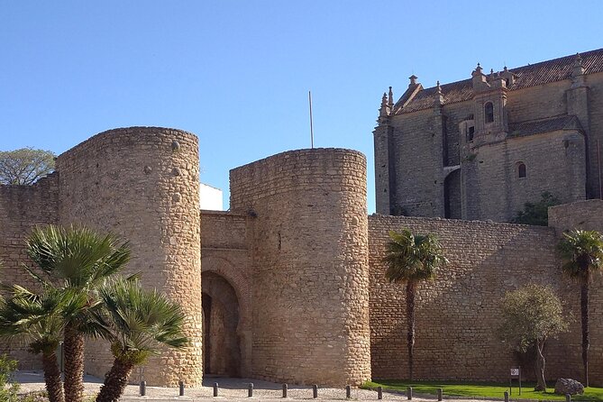 Ronda Self-Guided Audio Tour with Andalucia Travel Expert - Puente Nuevo: The New Bridge and the Museum Hidden Inside