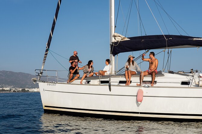 Sailing Adventure: Sailing, Dolphins and Relaxation with Drinks - Marbella Sailing From Puerto Banús: What the start feels like