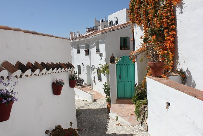Semi-private Tour to Frigiliana and The Lost Village with lunch included - Lunch at Acebuchal: included, local, and adjustable