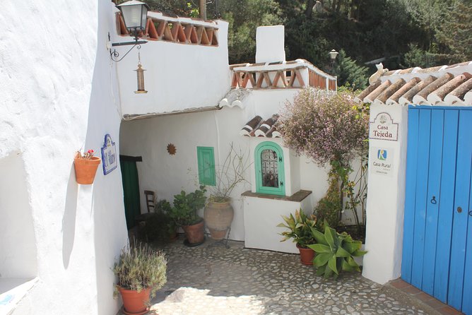 Semi-private Tour to Frigiliana and The Lost Village with lunch included - Weather rules: plan for a change if the sky won’t cooperate