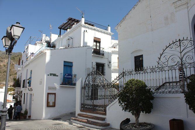 Semi-private Tour to Frigiliana and The Lost Village with lunch included - Frigiliana’s Moorish quarter: guided history plus real free time