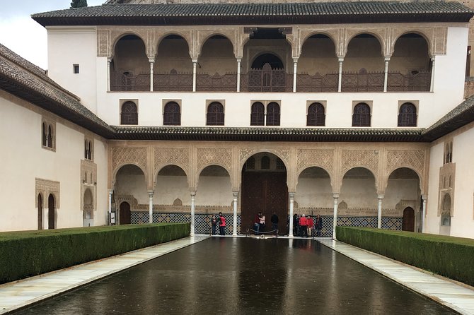 Semi Private Tour to the Alhambra from Nerja - Stop 1: Your 3-hour Alhambra tour with official guidance