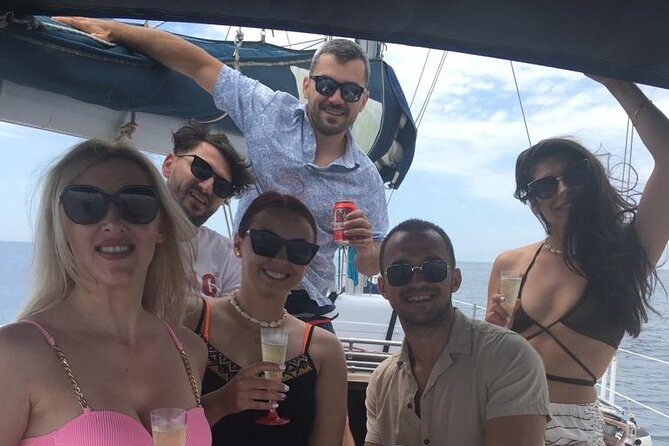 Shared Sailboat Experience Feel nature with dolphins - Key moments worth knowing before you go