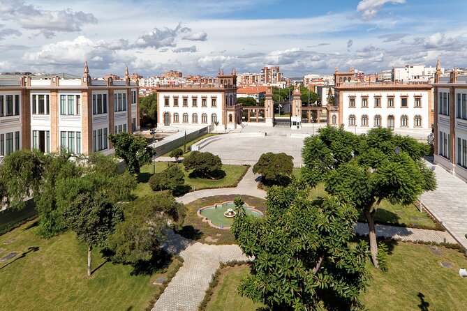 Skip-The-Line Access to Colección del Museo Ruso in Malaga - Timing in Malaga: closing days, last entry, and free-entry traps
