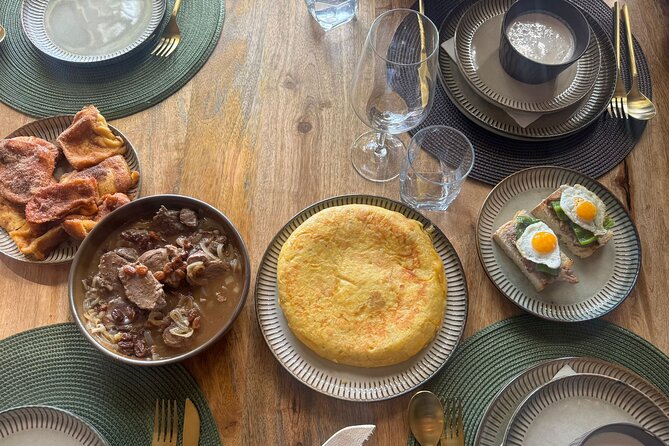The Ultimate Tapas Workshop in Malaga - The Walk to the Kitchen: A Short Story Through Food