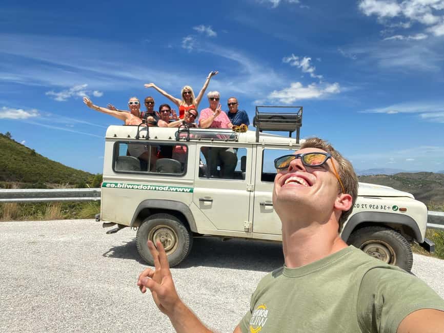 Torremolinos-Benalmádena: Jeep EcoTour - Authentic Andalusia - The white village stop: flowers, photos, and guided walking