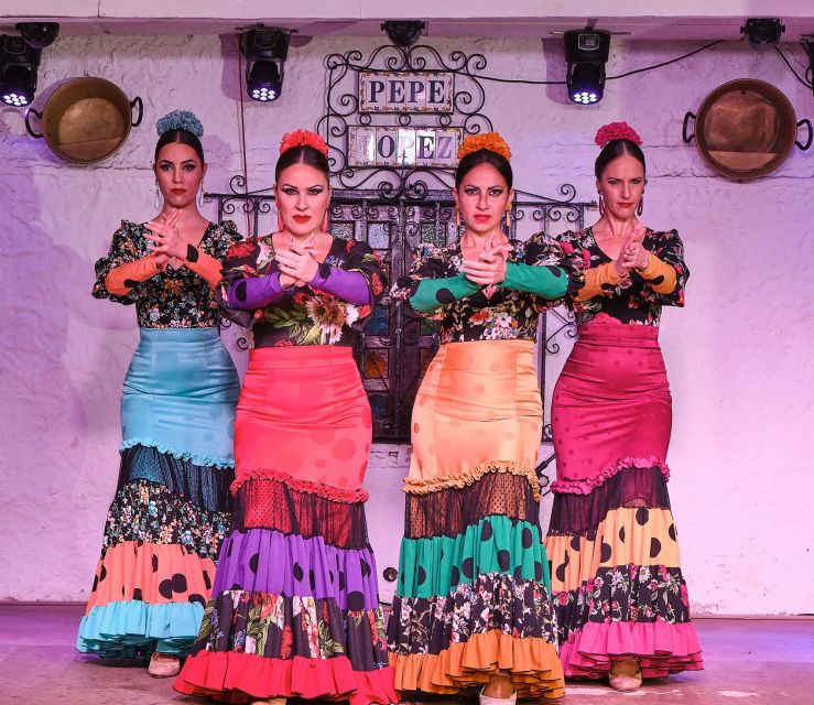 Torremolinos: Flamenco Show with Drinks - What the 90-minute flamenco show feels like