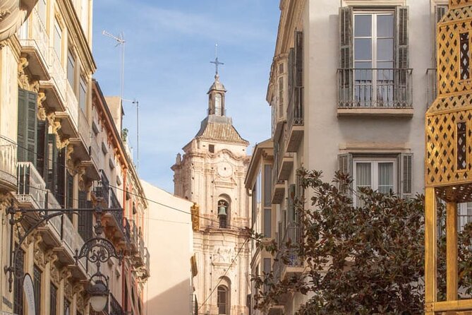 Tour around the Central Market of Malaga - A 1920 neo-Gothic church: plan, pace, and why design tells stories