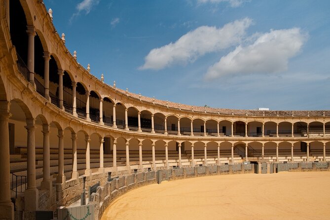 Tour in Ronda with Guided Visit and Setenil de las Bodegas - Group Size, Timing, and Language Splits: What the Day Feels Like