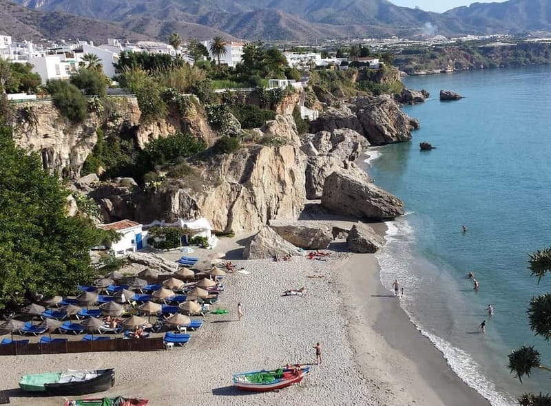 Tour to Nerja's Caves, Nerja city and Frigiliana - Who should book this day trip (and who should skip it)