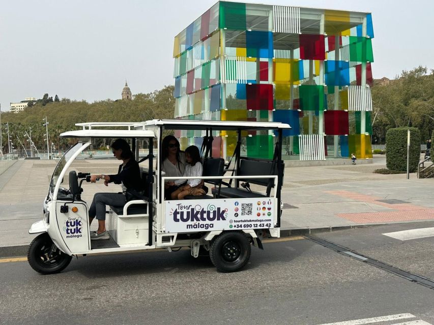 Tour Tuk Tuk Málaga - Electric and comfy: what you’ll feel during the ride