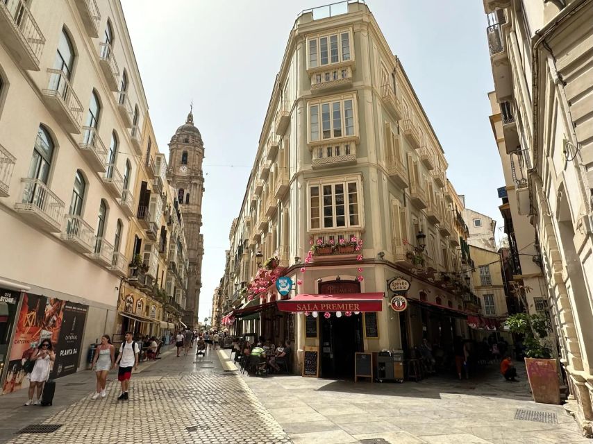 Ultimate Malaga: History and Tapas All Included - Practical Logistics: Meeting Point, Language, and Day Planning