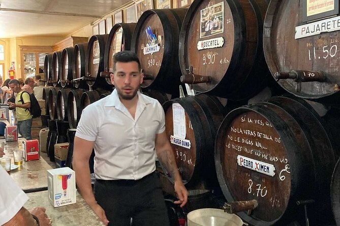 Wine and Tapas walking Tour in Malaga - Guides Matter: When the Person Behind the Food Makes the Night