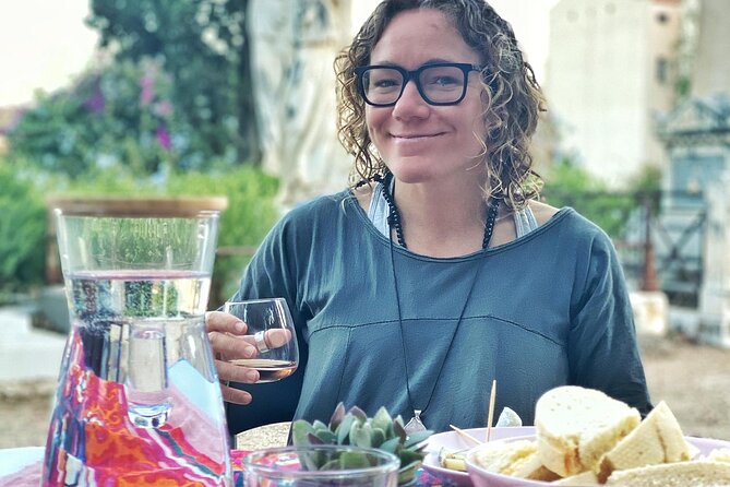 Winederlust Wine Tasting - What the vibe is like: informal, social, and easy to ask questions